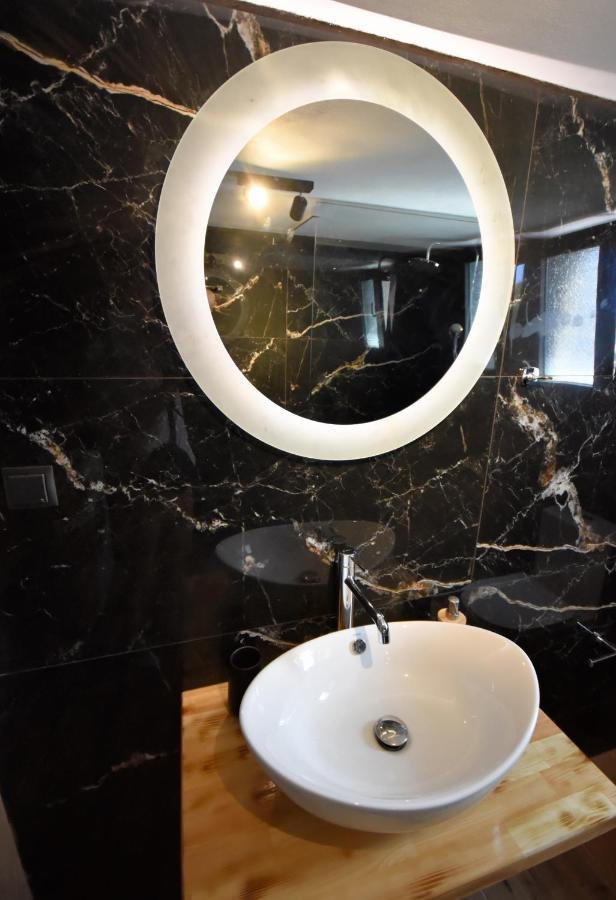 Artemis Apartment Agria Dış mekan fotoğraf